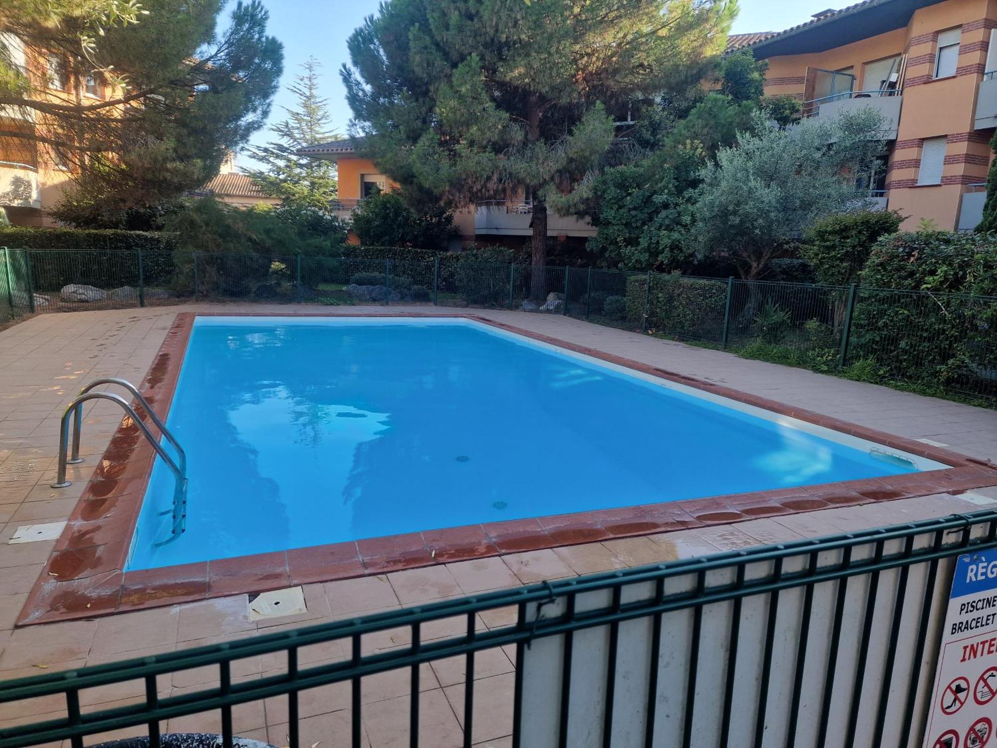 Appartement Comfortable Duplex En Securisee Proche Metro